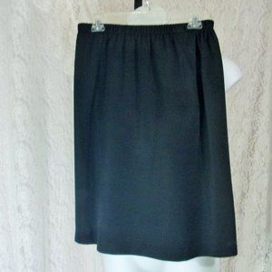 Basis Pull on Rich Black Skirt NWOT Size M